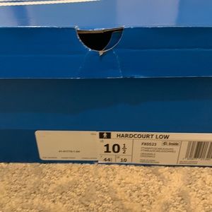 Mens 10.5 Never Worn adidas